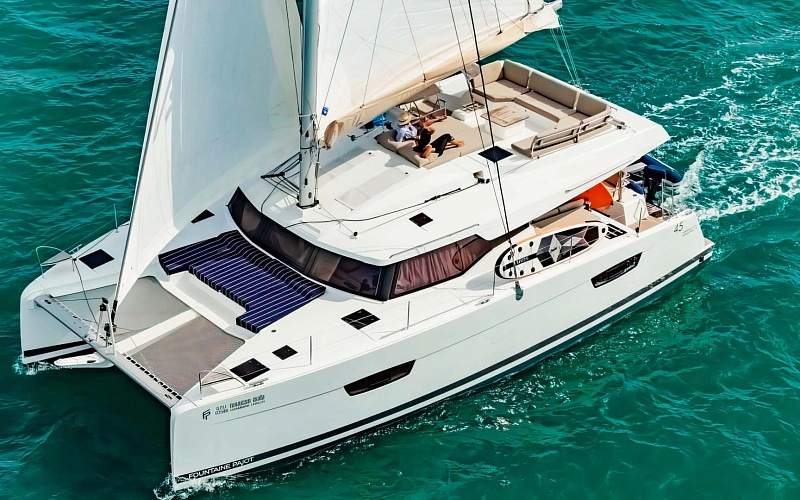 Fountaine Pajot 45
